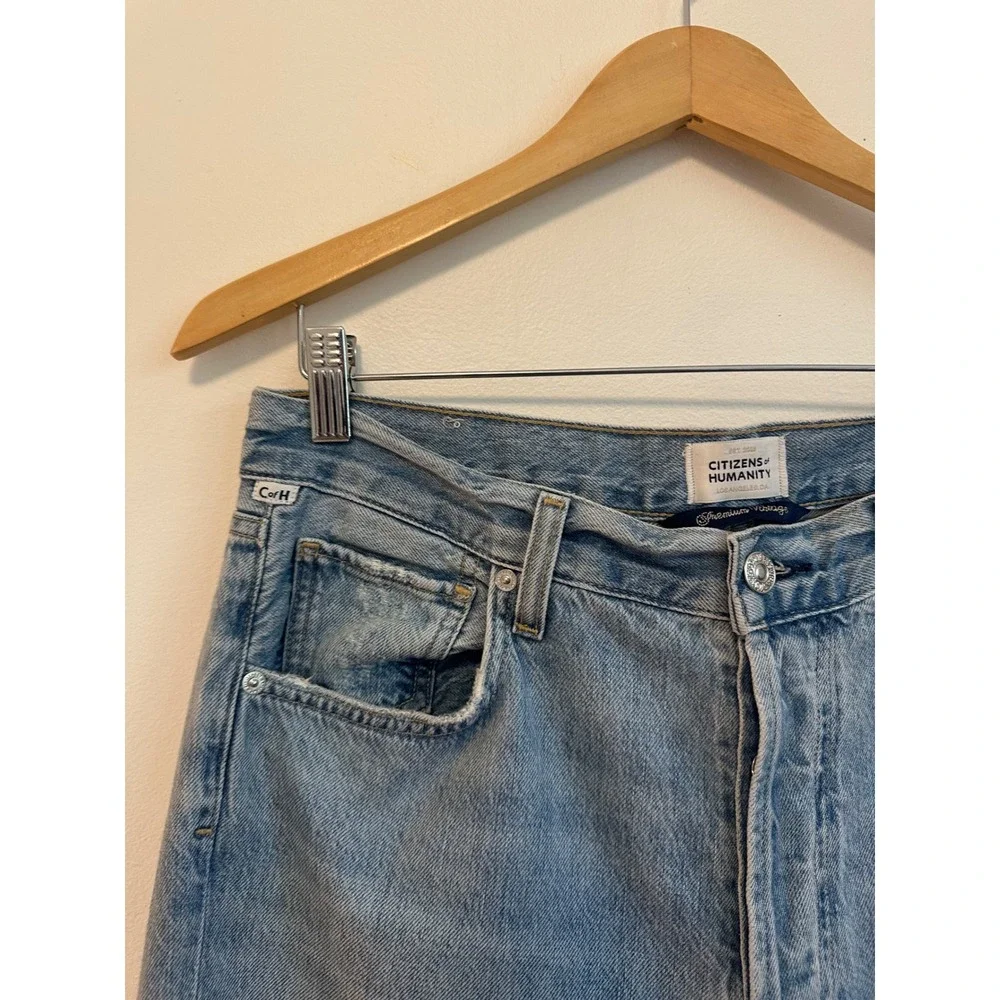 Citizens of Humanity Emery Crop Jeans in Light Indigo Wash | Size 28